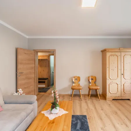 Apartment Poyraz *